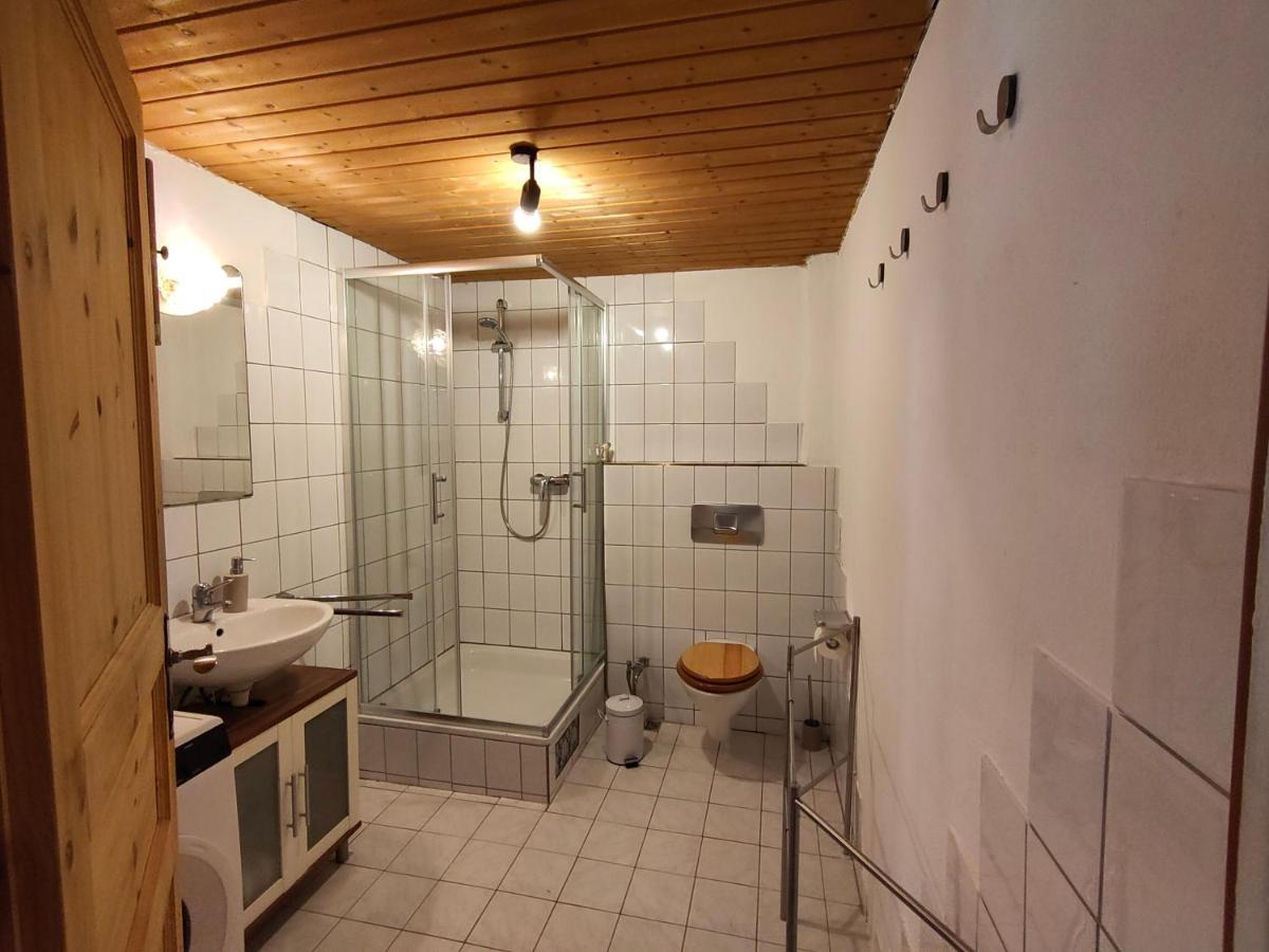 Gemuetliche Ferienwohnung Mit Kamin Und Garten Гарміш-Партенкірхен Екстер'єр фото