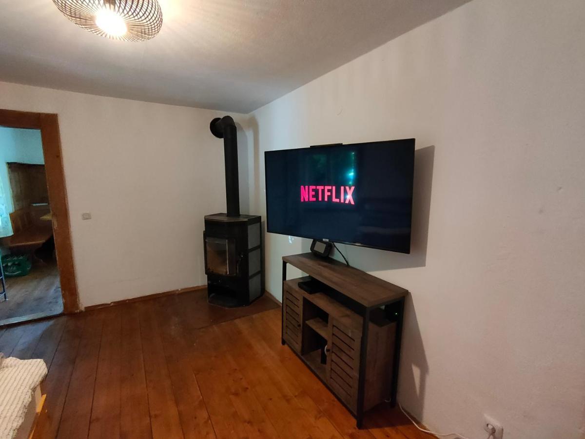 Gemuetliche Ferienwohnung Mit Kamin Und Garten Гарміш-Партенкірхен Екстер'єр фото